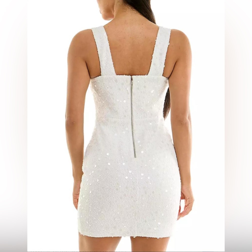 City Studio Juniors' Sequin Boucle Sleeveless Bodycon White Dress - Picture 3 of 8